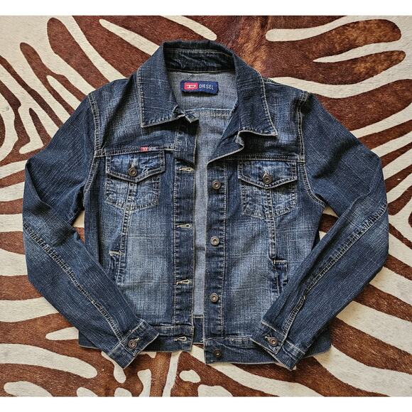 Vintage Y2K Diesel Industries Blue Denim Jean Jacket Trucker Type R55 - Picture 1 of 8